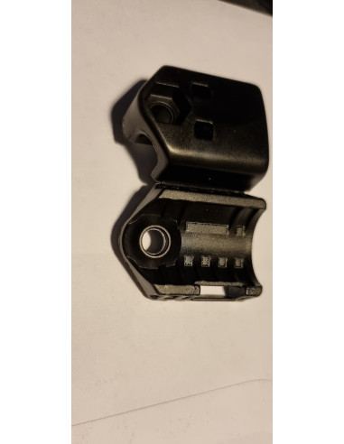 KABELHÅLLARE D22 Repl Mat 322551640/0